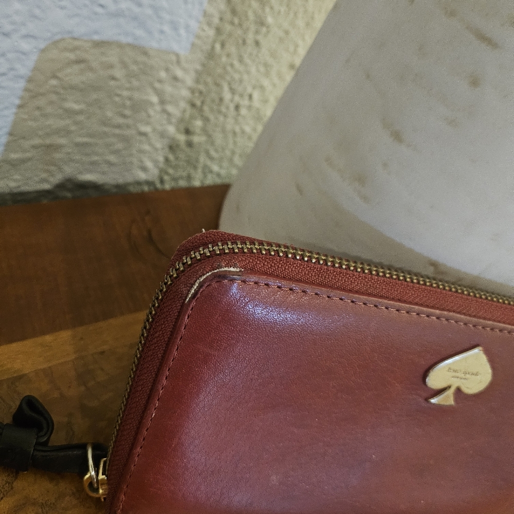 Kate Spade Burgundy Leather Wallet - Picture 2 of 8